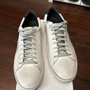 Oliver Cabell -Low 1 Belmont great conditions